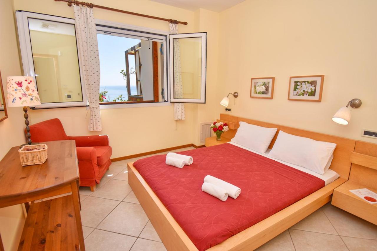Corfu Resorts Apartments Pelekas Eksteriør billede