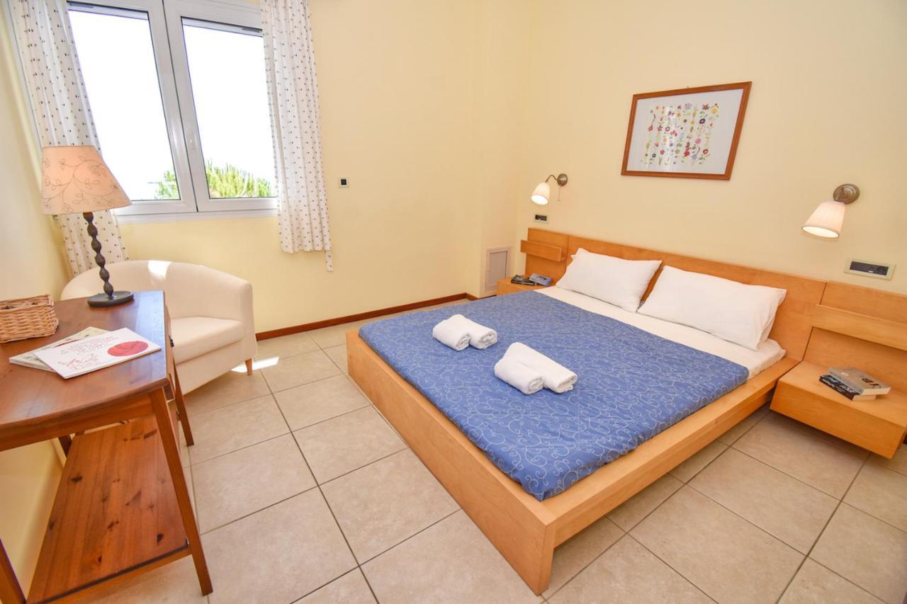 Corfu Resorts Apartments Pelekas Eksteriør billede