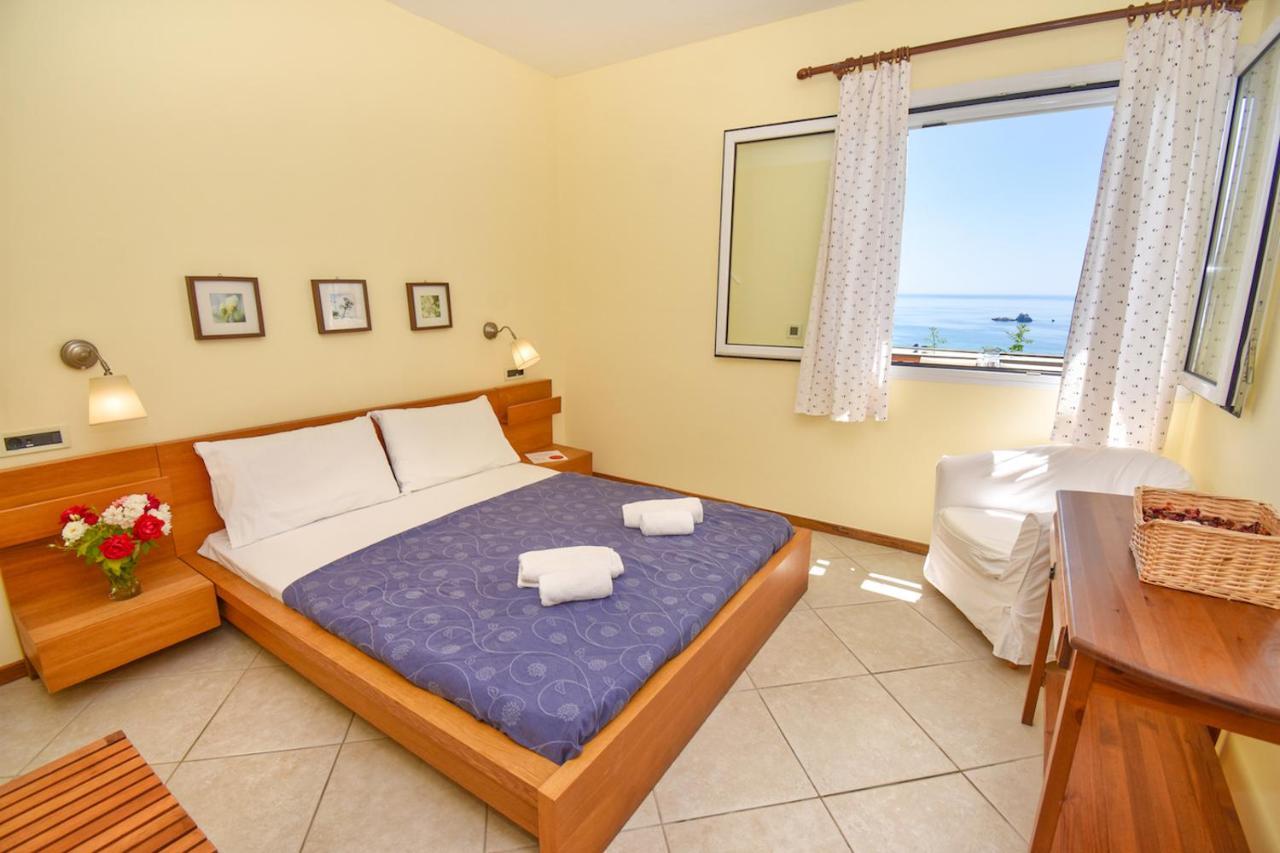 Corfu Resorts Apartments Pelekas Eksteriør billede