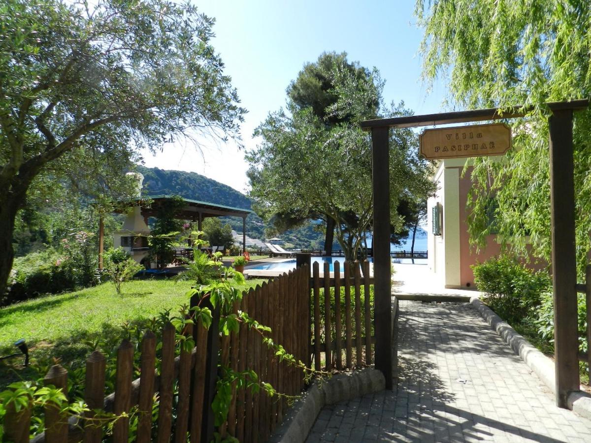 Corfu Resorts Apartments Pelekas Eksteriør billede